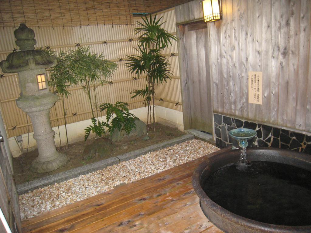 Utsumionsen Ichizu Hotel Aichi Kültér fotó