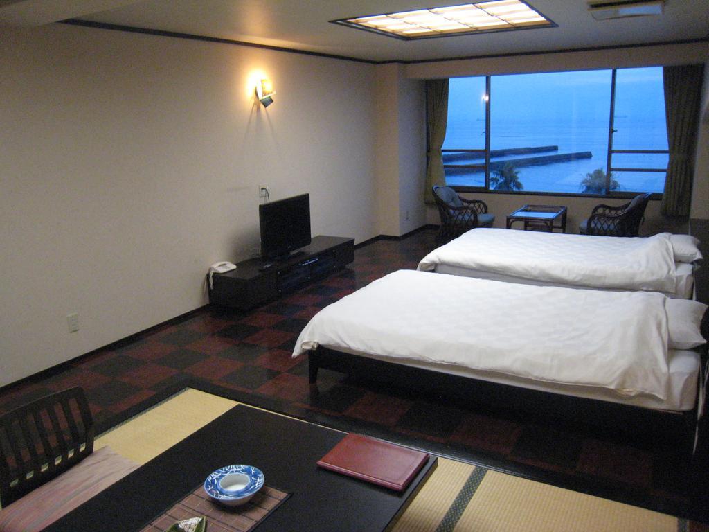 Utsumionsen Ichizu Hotel Aichi Kültér fotó