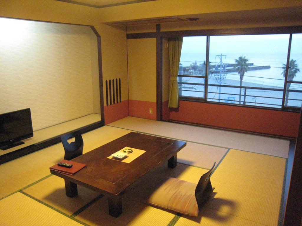 Utsumionsen Ichizu Hotel Aichi Kültér fotó