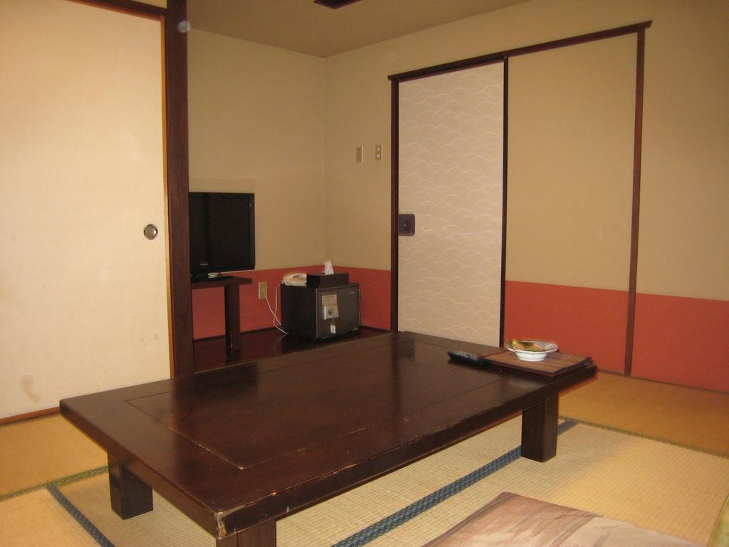 Utsumionsen Ichizu Hotel Aichi Kültér fotó