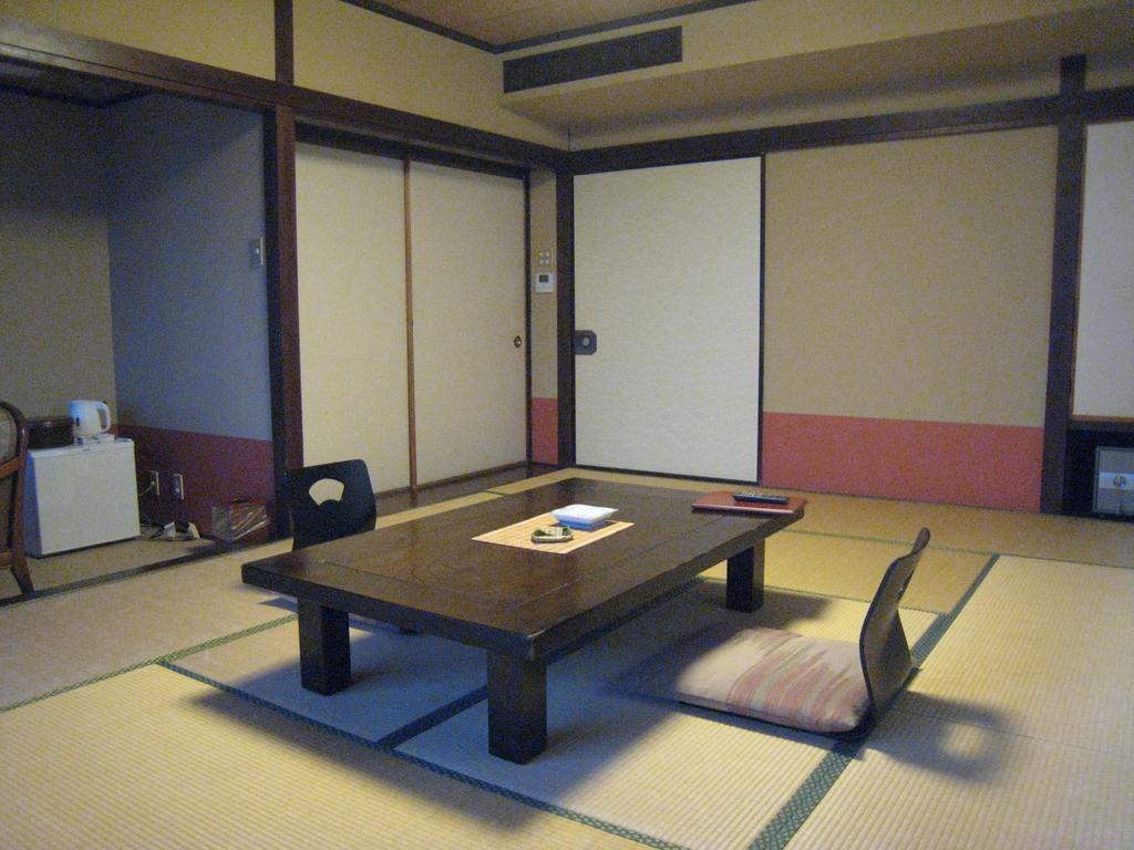 Utsumionsen Ichizu Hotel Aichi Kültér fotó